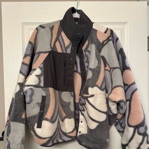 Southern Shirt Floral Fleece Women’s Large